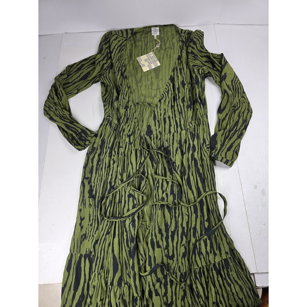 Baum Und‎ Pfergarten Green Print Wrap Dress Alessia Size 38 Midi Length Designer